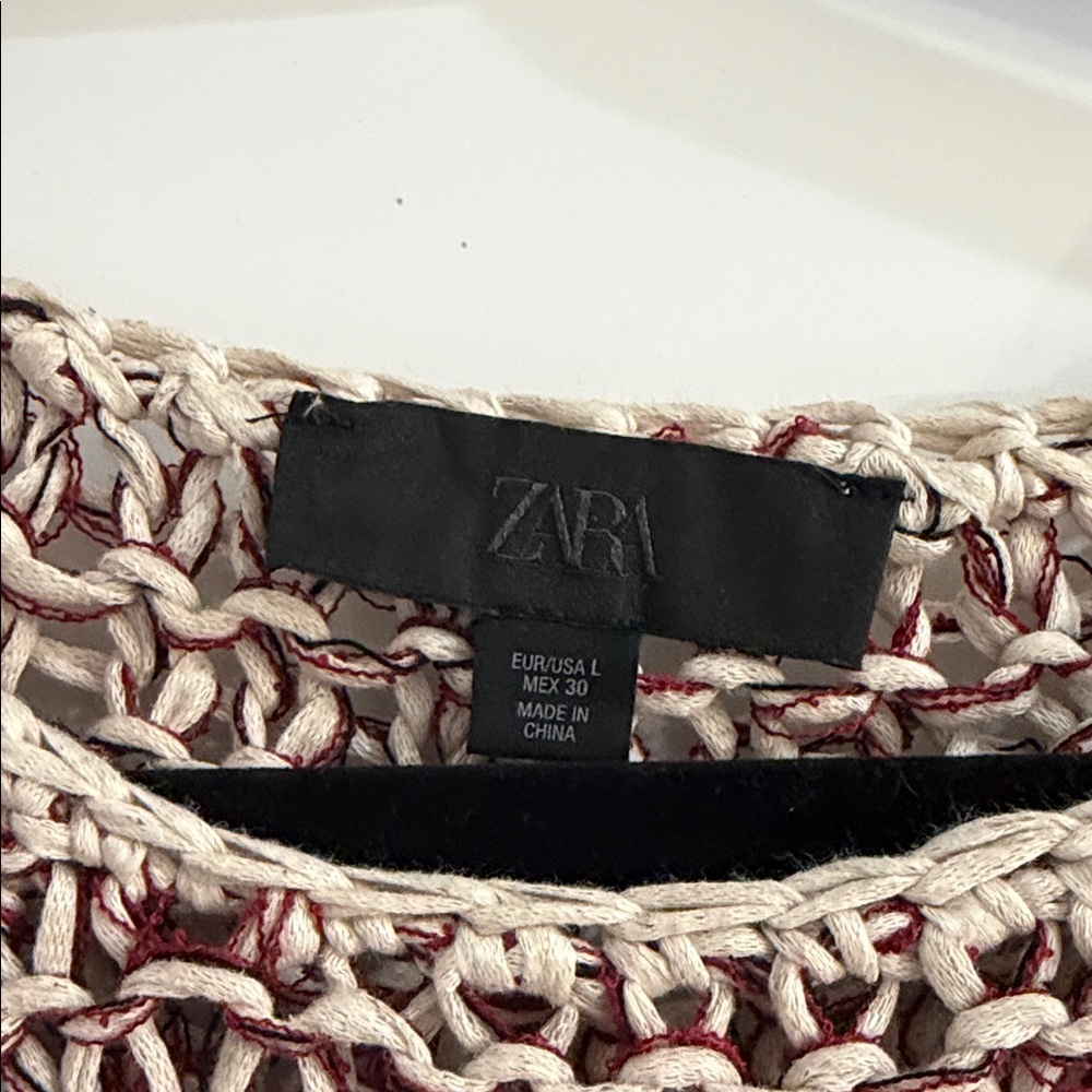 Zara Burgundy and Cream Knit Sweater - Picture 2 of 3